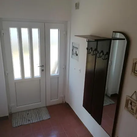 - House Durda דירה באסקה